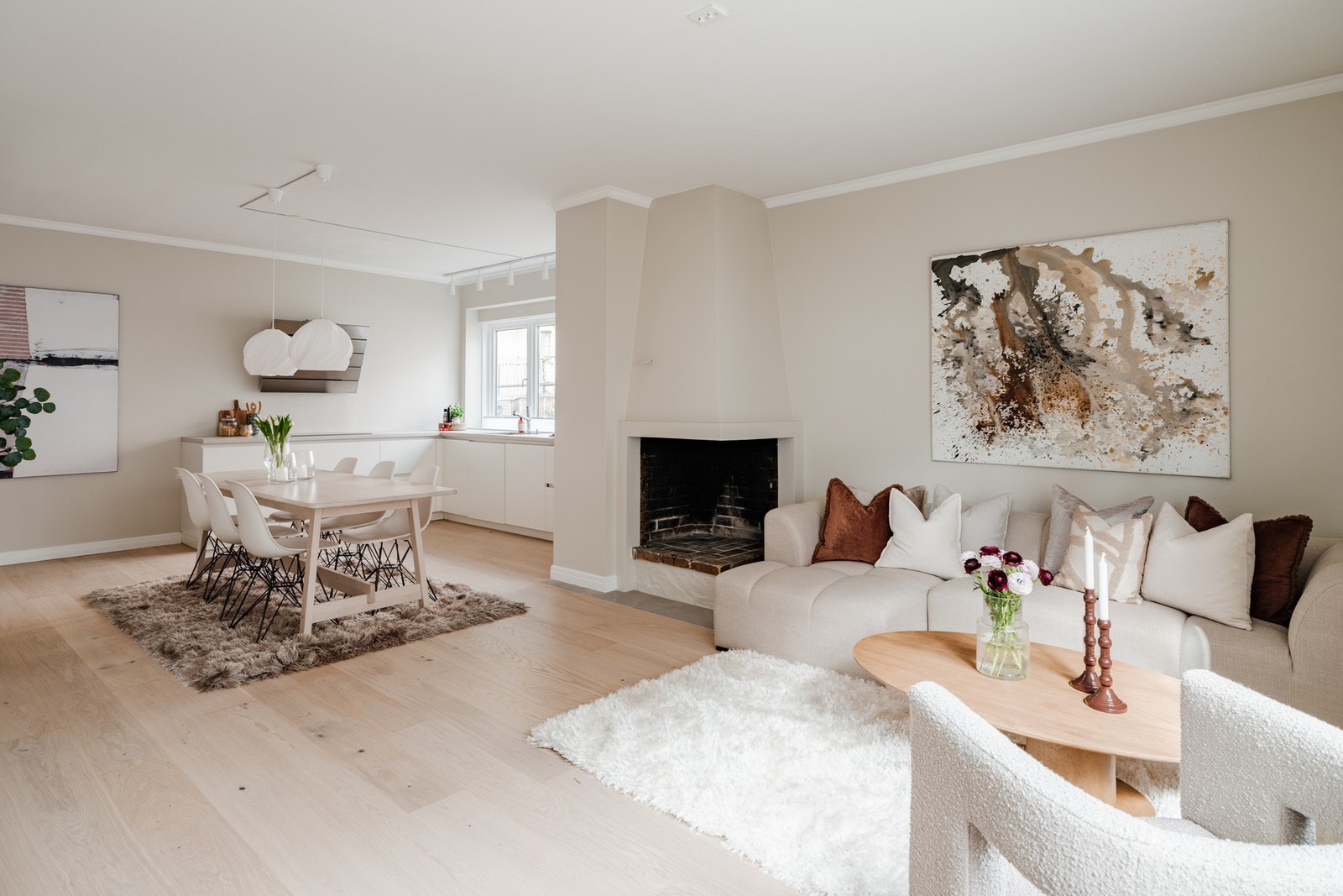 Velkommen til Fearnleys gate 10B, presentert av Eiendomsmegler Karoline Dovland. Foto: Lens85 v/Paul Dragoman Galleribilde