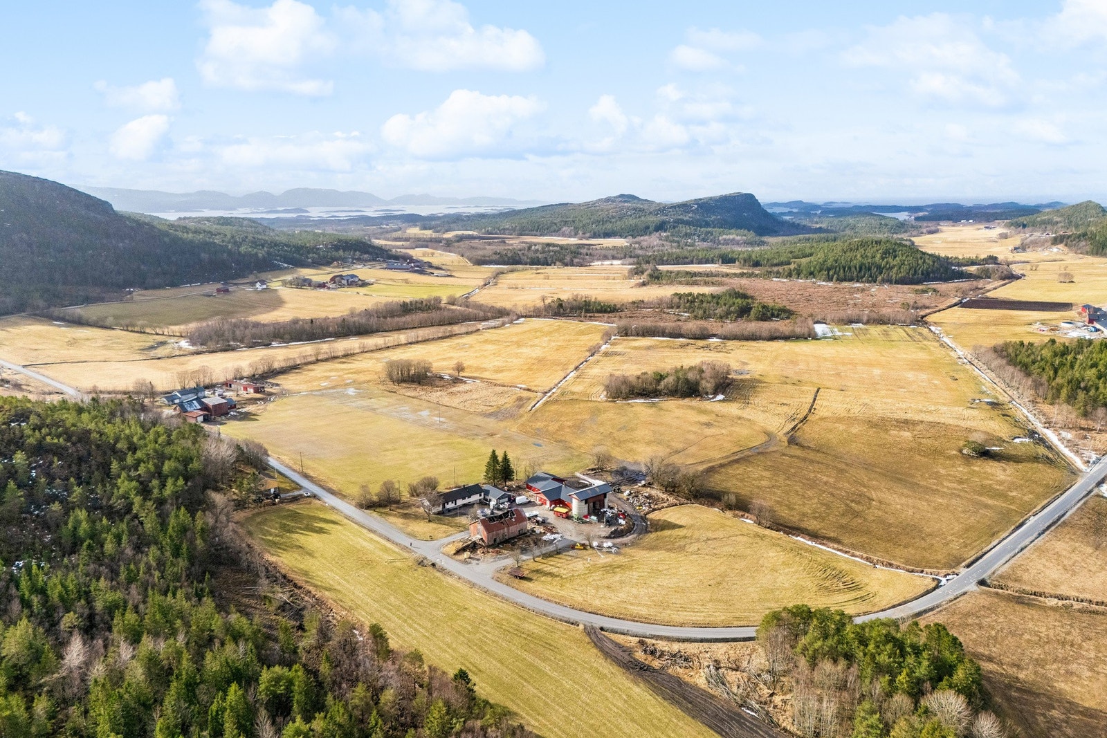 Velkommen til Nordbø gård Galleribilde