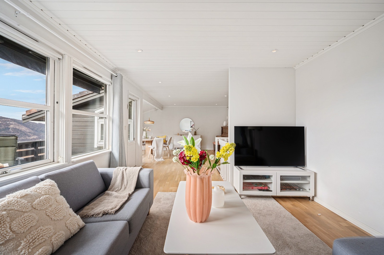 Spotlights i taket Galleribilde