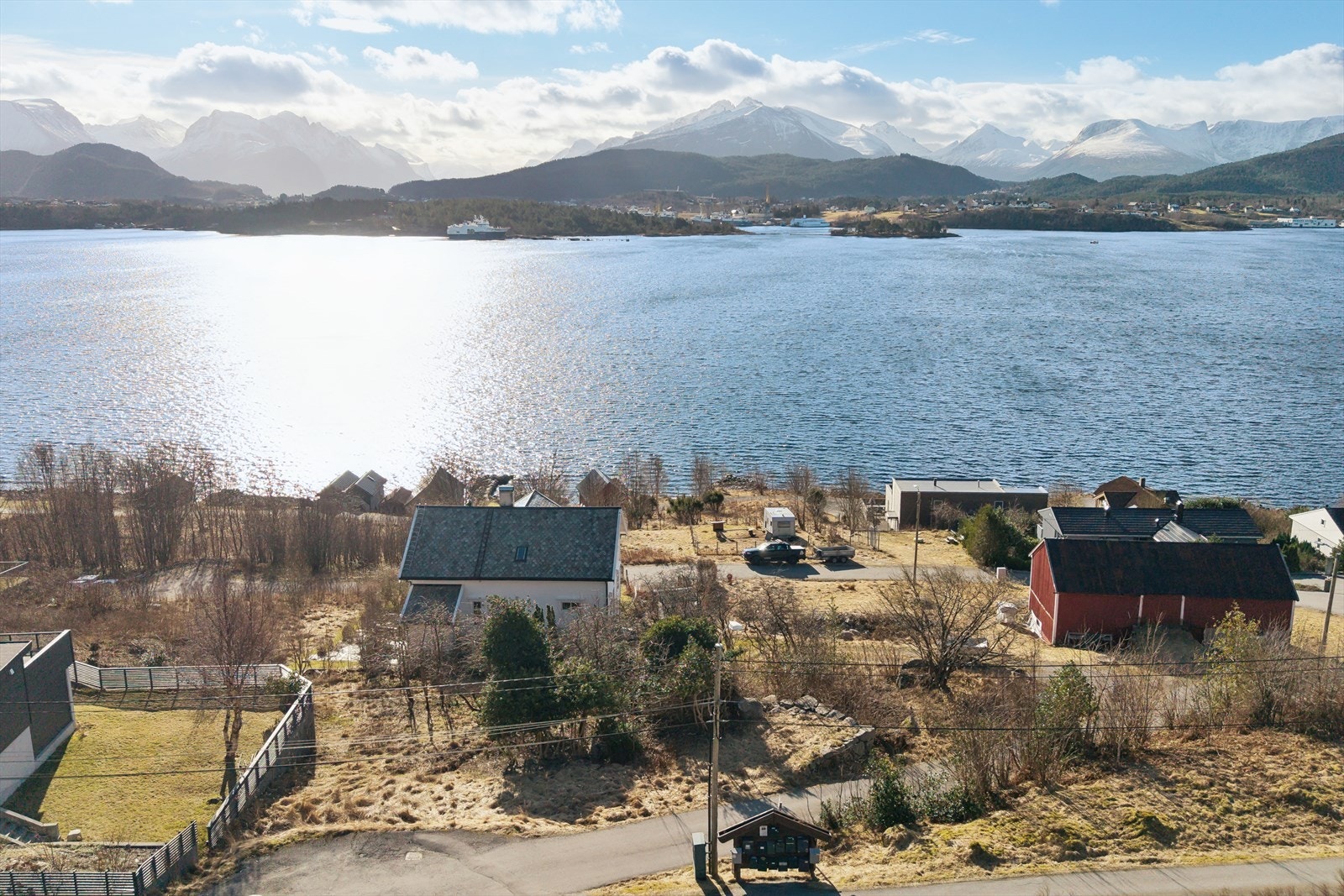 Flott utsikt fra eiendommen. Galleribilde