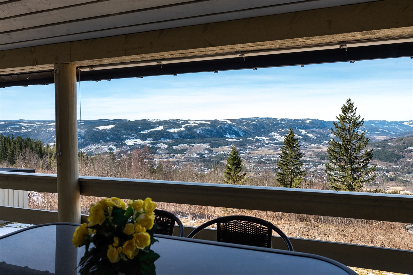 Detalj - Legg merke til utsikten! Galleribilde