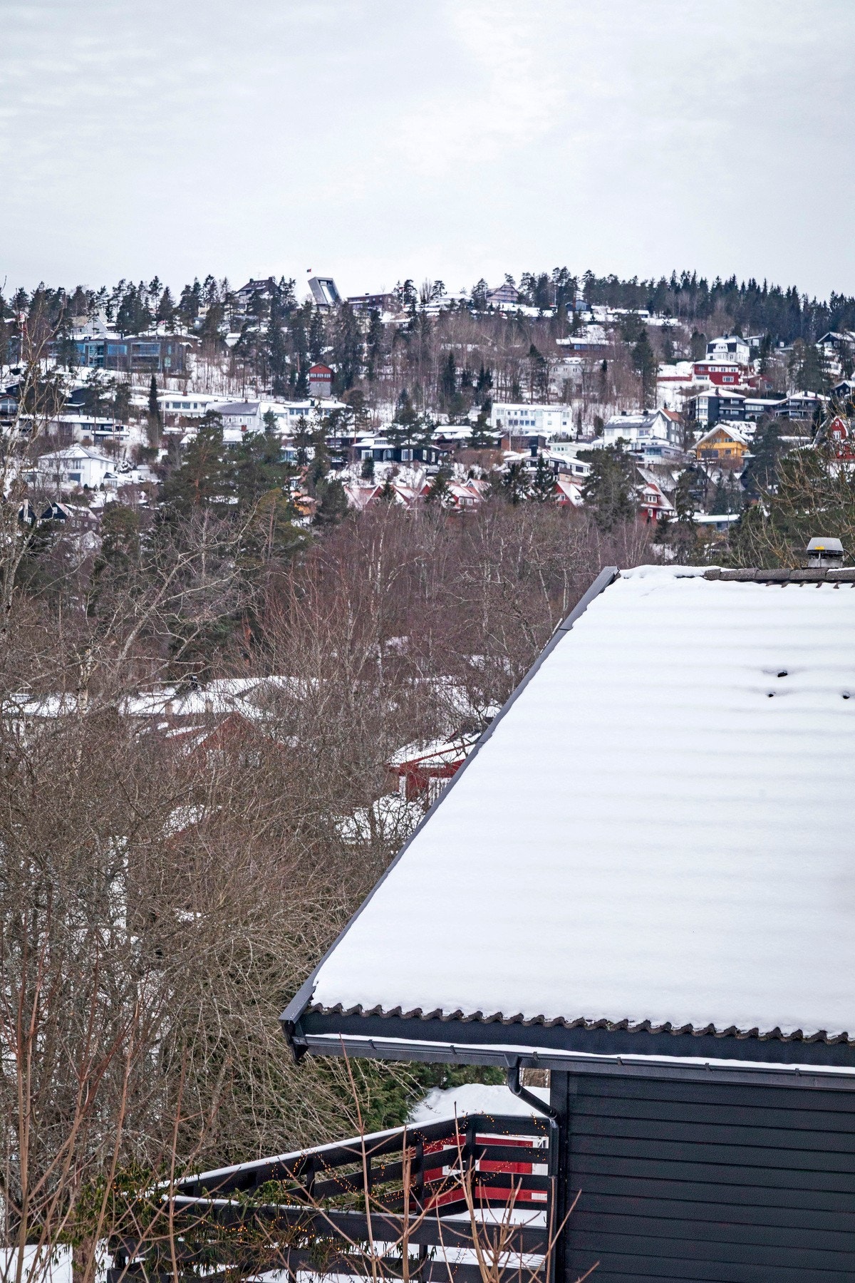 Utsikt mot Holmenkollen. Galleribilde