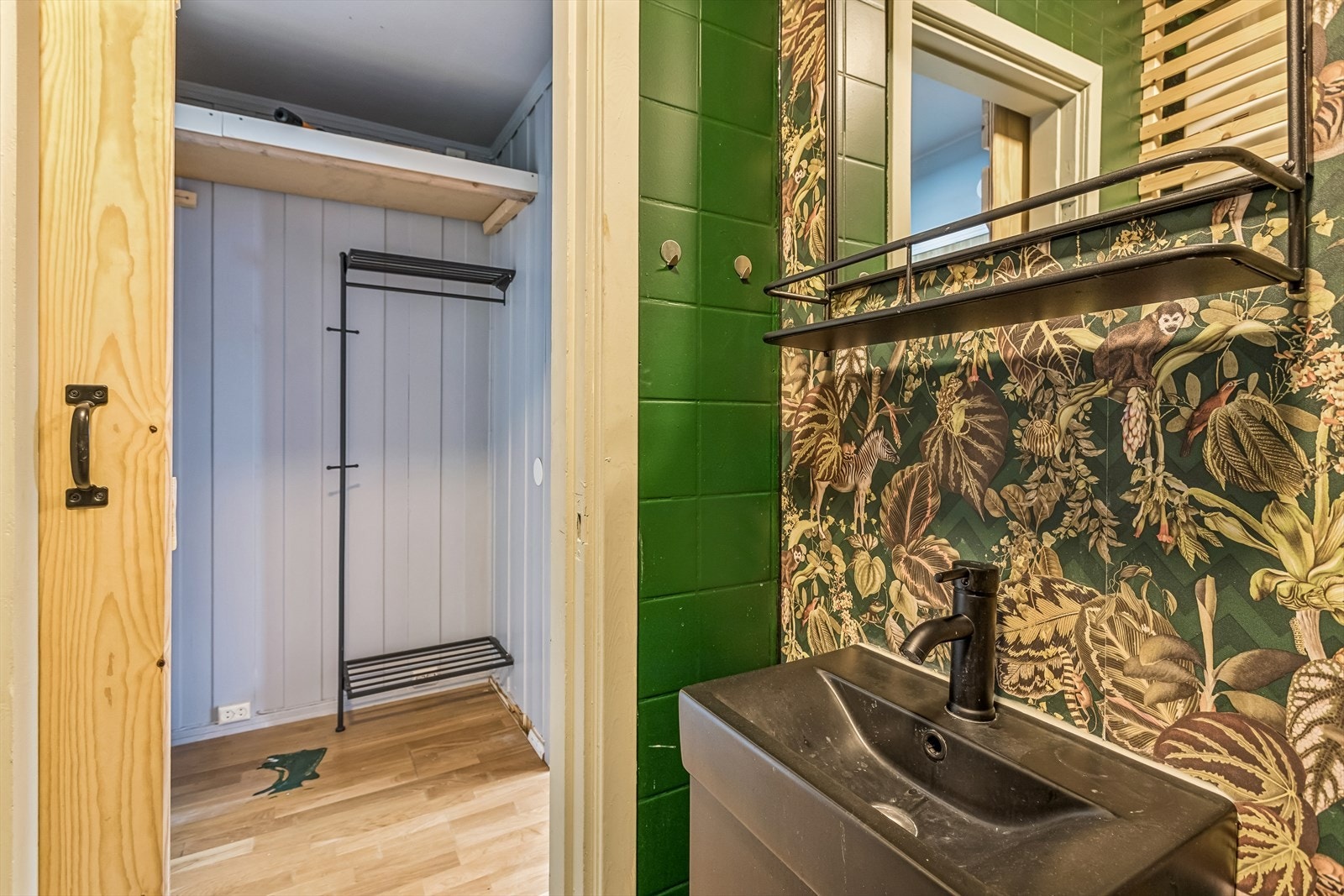 Badet har adkomst fra entréen. Badet er vurdert til TG3. Galleribilde