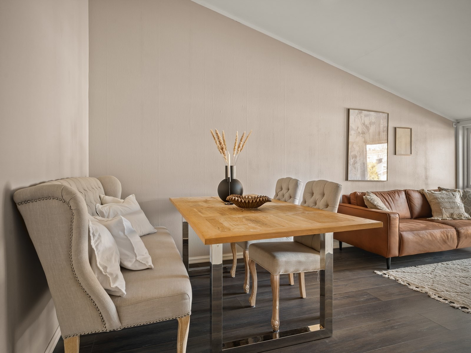 Plass til familie eller gjester. Galleribilde