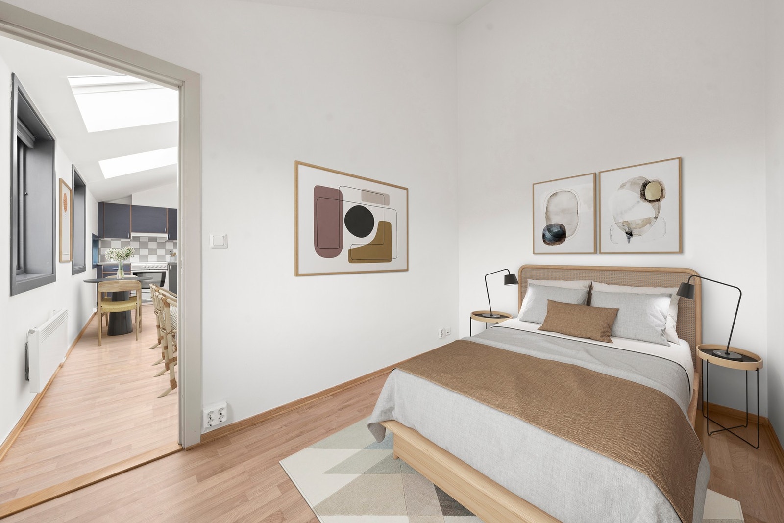 Soverommet har en fin størrelse og her er det plass til seng, nattbord og garderobeløsning (Digitalt stylet) Galleribilde