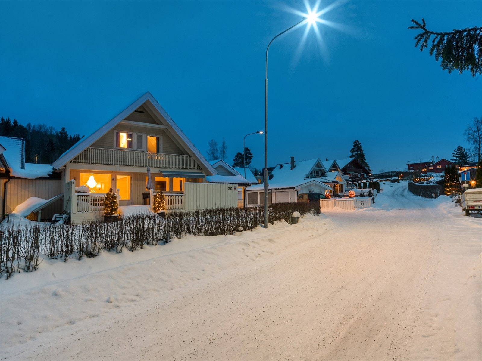 - Kveldsstemning Galleribilde
