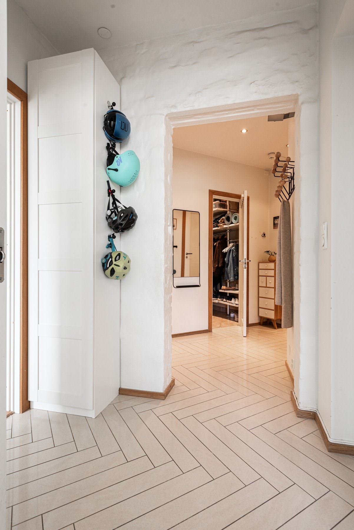 Det finnes gode løsninger for oppbevaring i boligen! Galleribilde