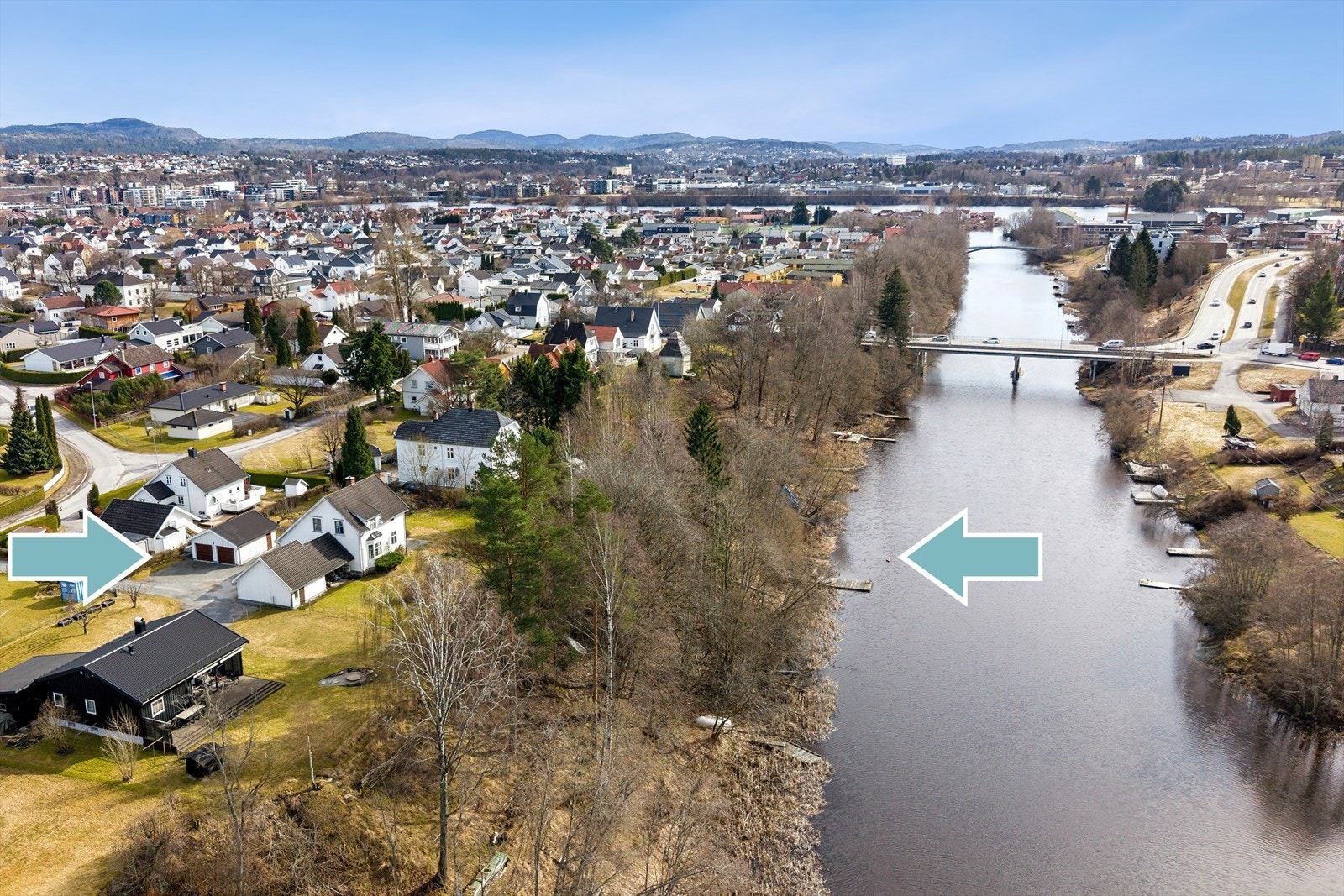 Velkommen til Arne Garborgs gate 15 - enebolig med strandlinje og dobbel garasje samt enkel garasje Galleribilde