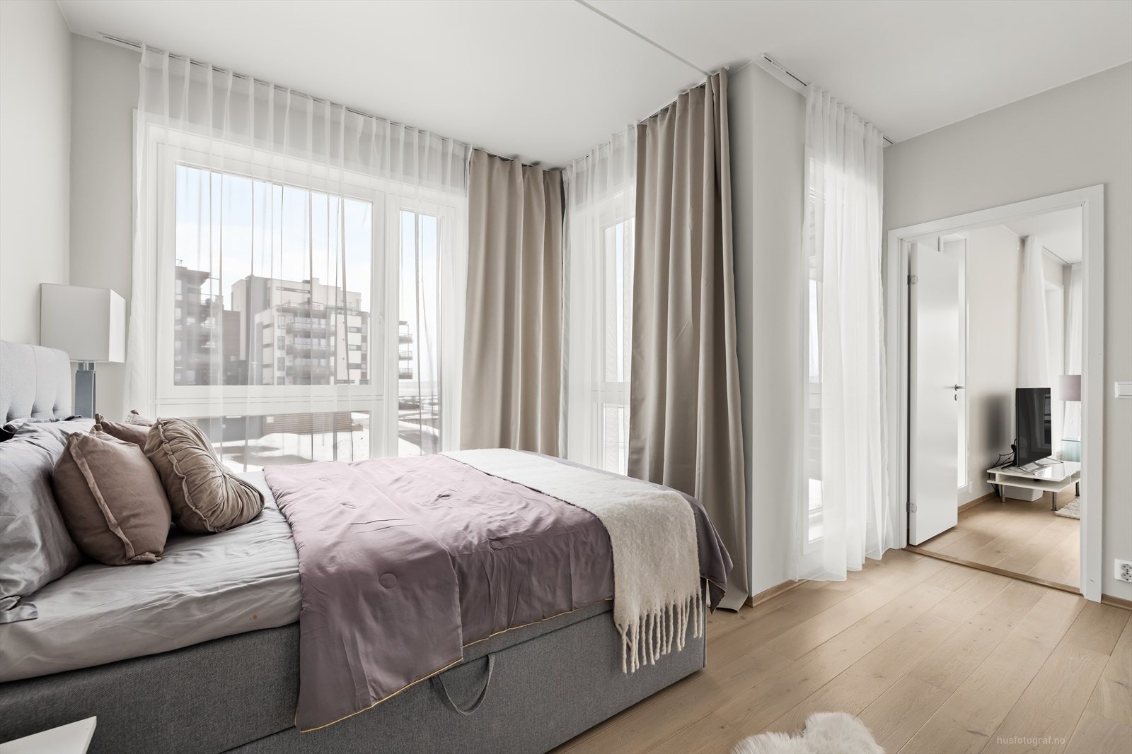 Leiligheten har 3 romslige soverom. Galleribilde