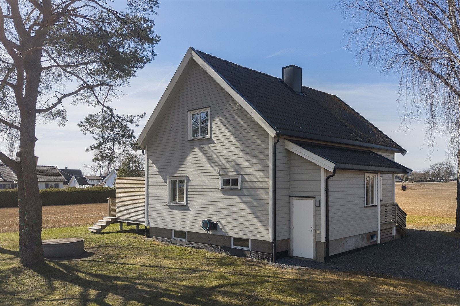 Drenering og fuktsikring av grunnmuren ble oppgradert i 2015. Galleribilde