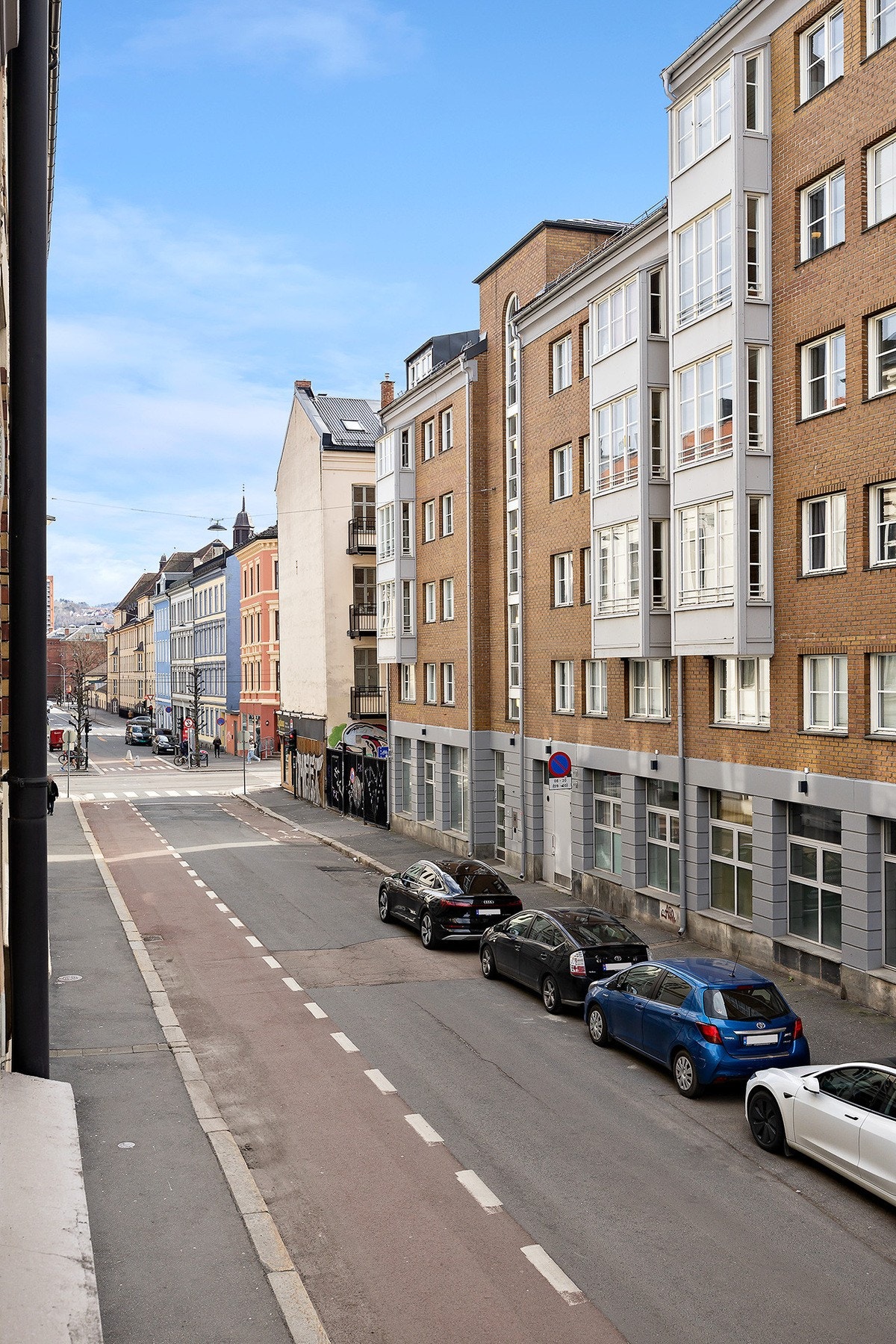 Utsyn fra stuevindu. Galleribilde