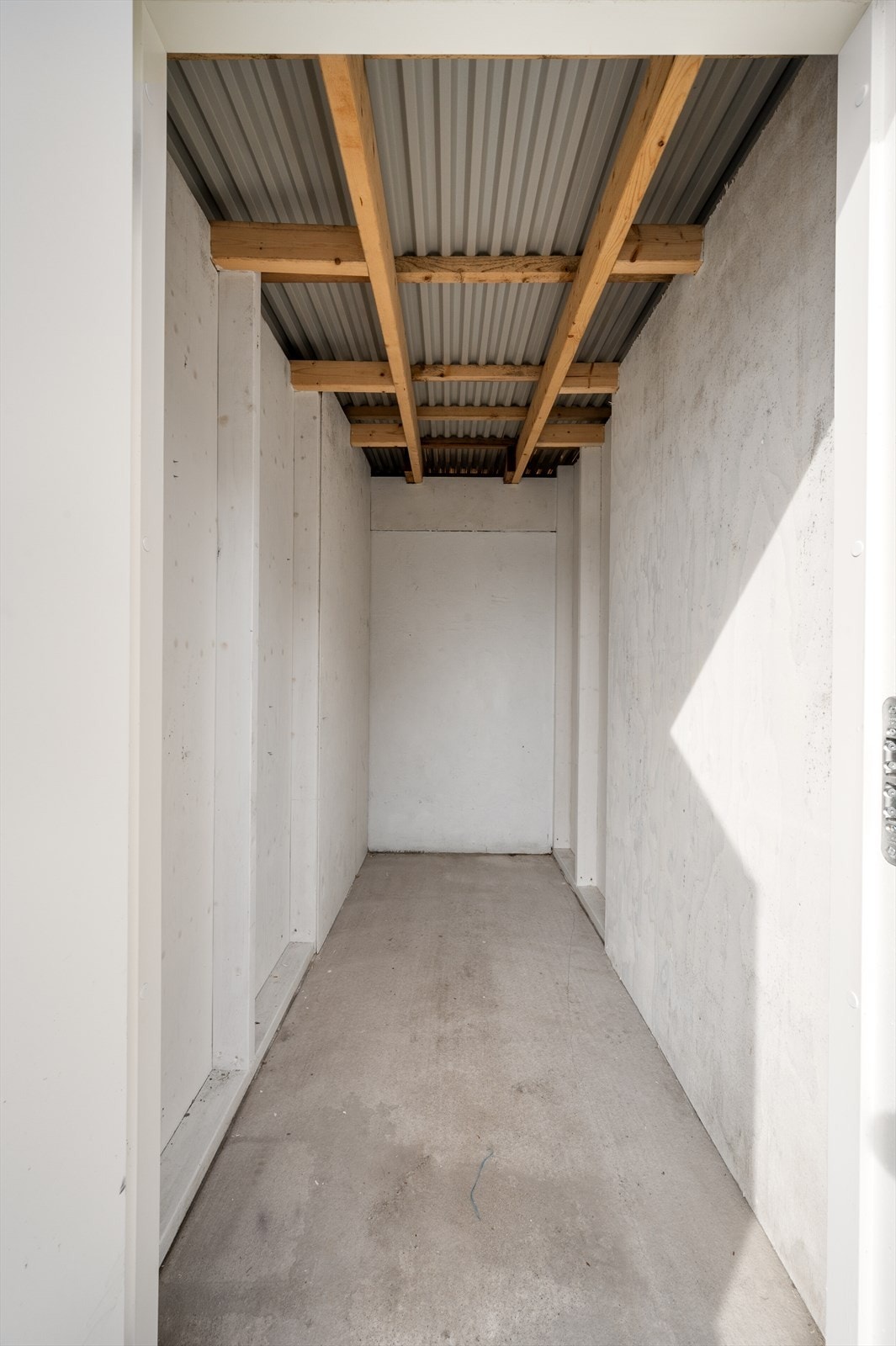 Bod med utvendig adkomst på ca. 3 m². Galleribilde