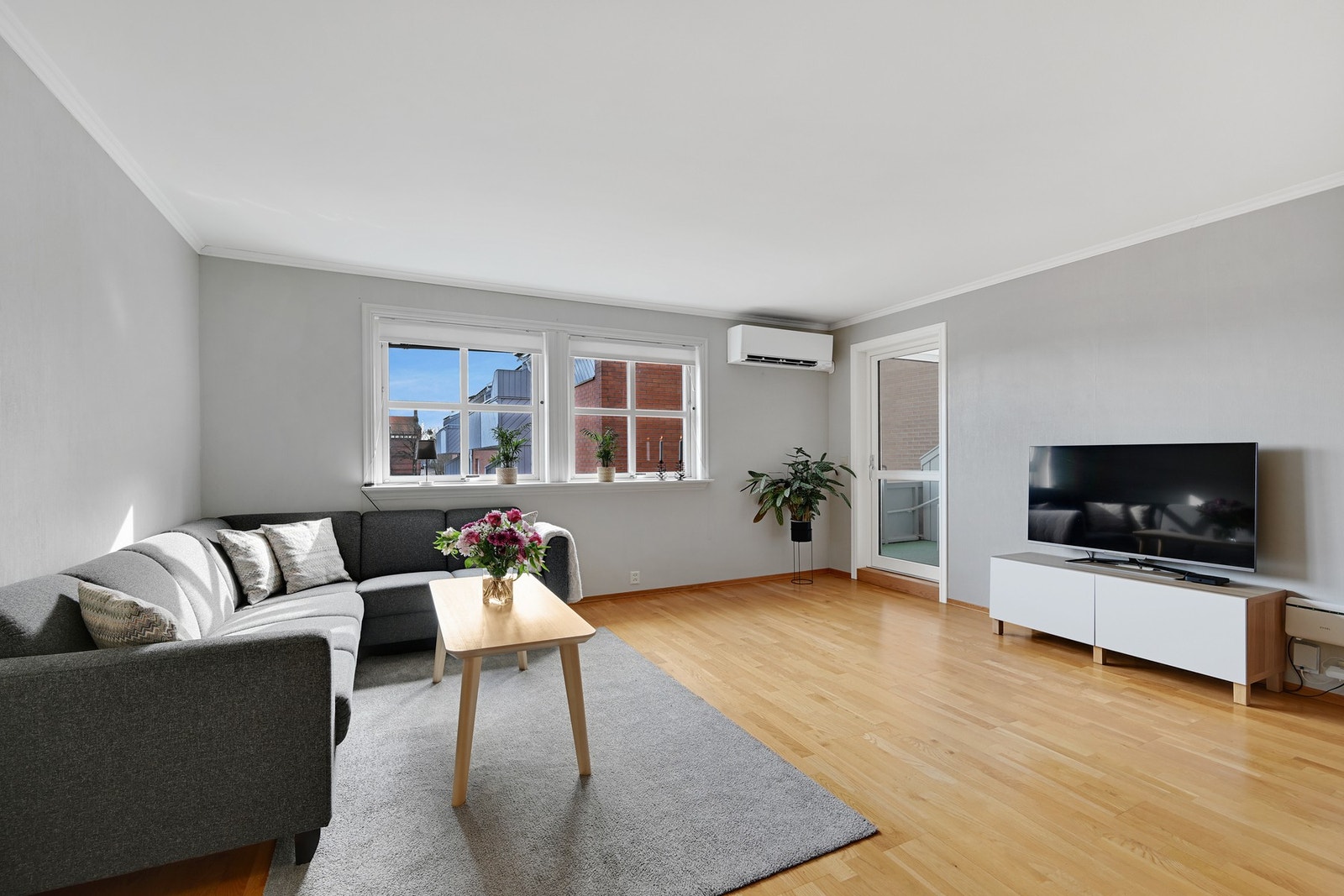 Her har man nok av plass til både familie og venner Galleribilde