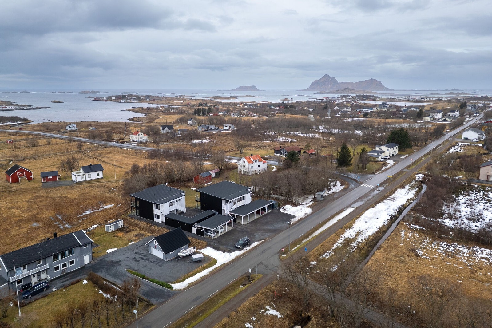I tillegg får du nærhet til flotte turmuligheter i skogen, på fjellet og ved sjøen. Galleribilde