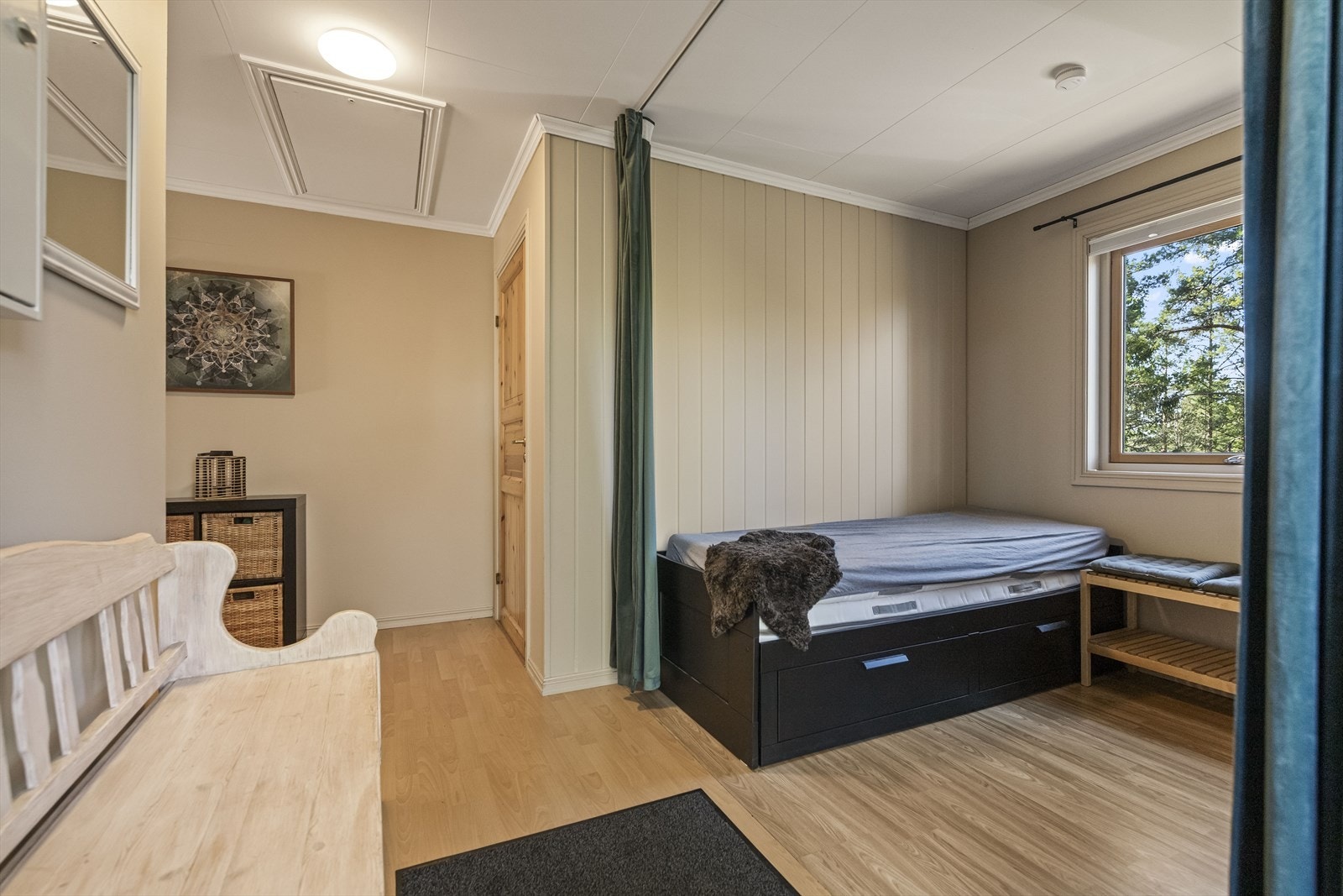 I gangen er det i tegningene lagt opp til et 3. soverom. Galleribilde