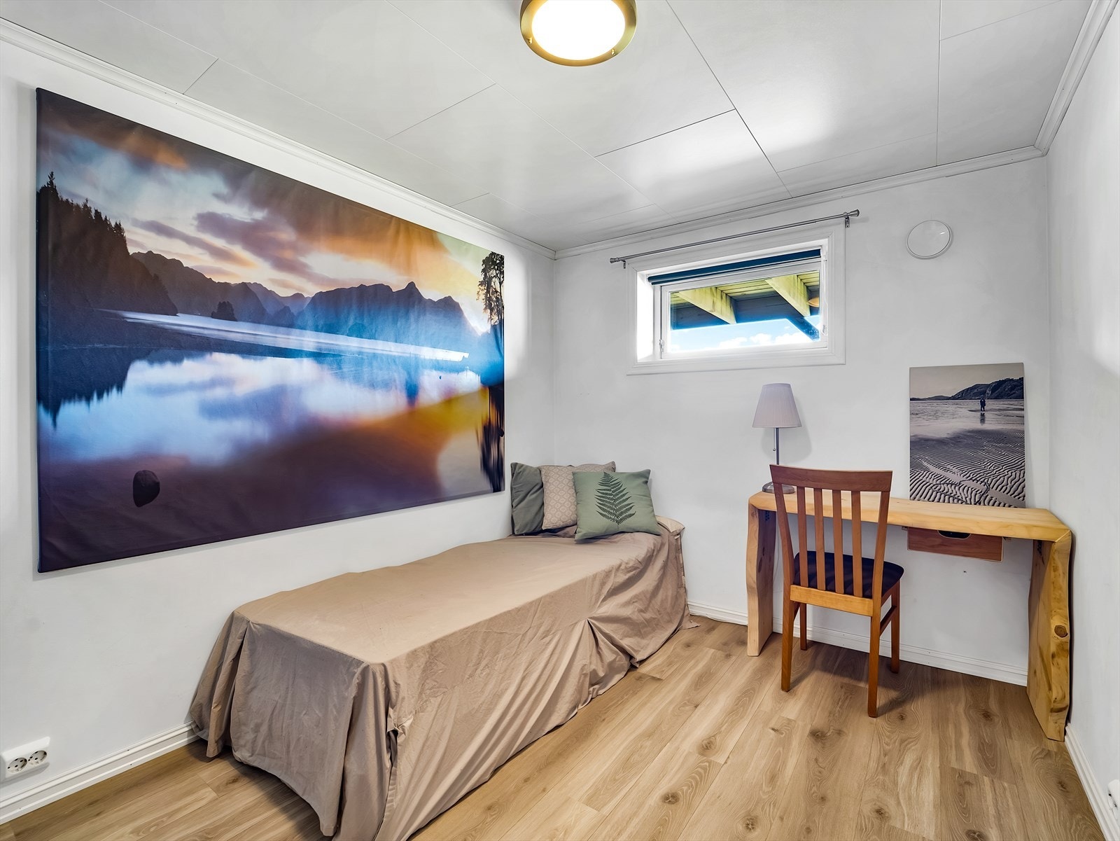 Rommet er innredet som soverom. (rom ikke godkjent til varig opphold). Galleribilde