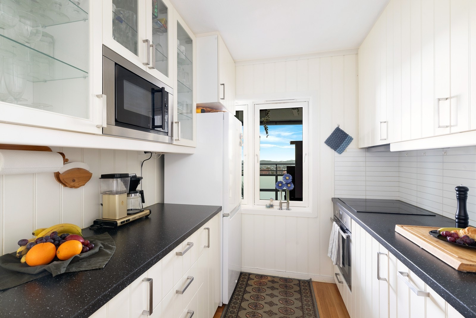 Kjøkken hvor alt ligger til rette for god
matlaging Galleribilde