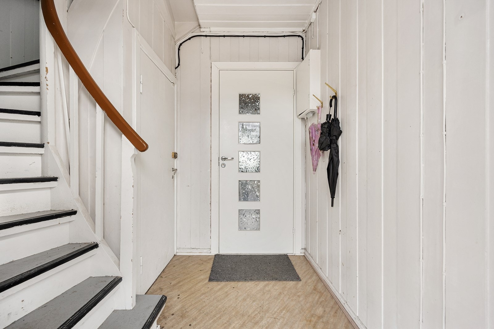 Tomannsboligen har felles inngangsparti. Galleribilde
