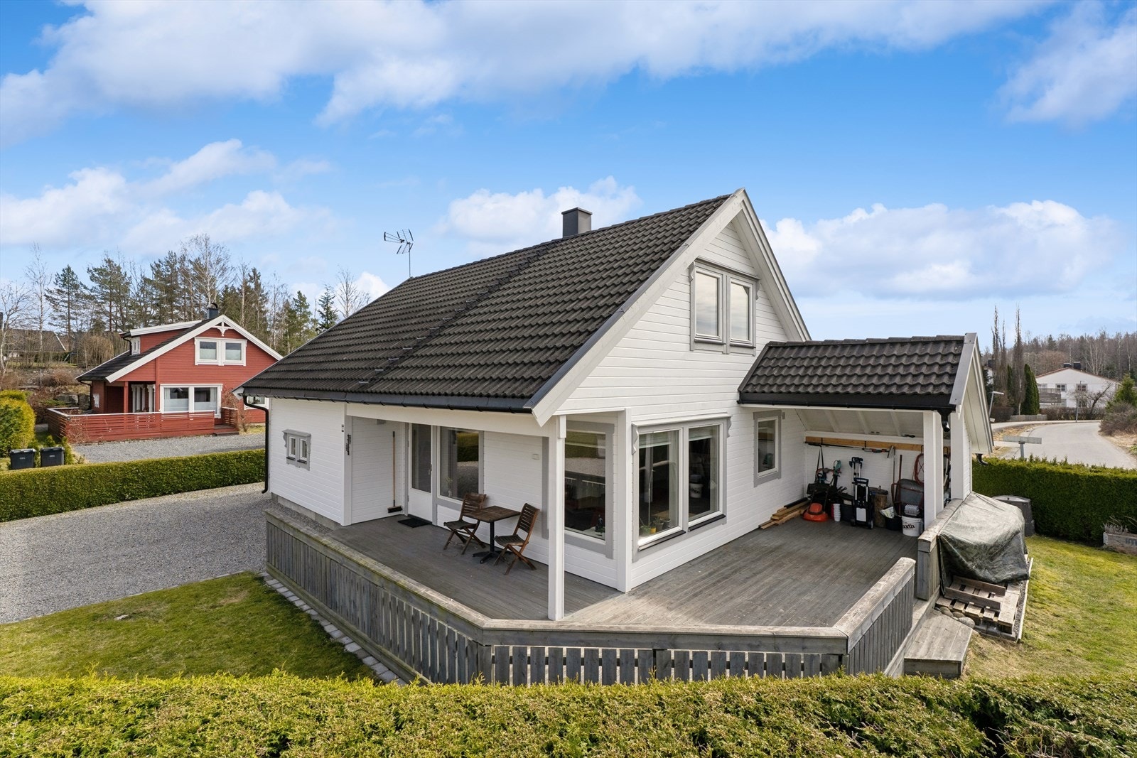 Boligen har ny kledning på hele huset fra 2024 Galleribilde