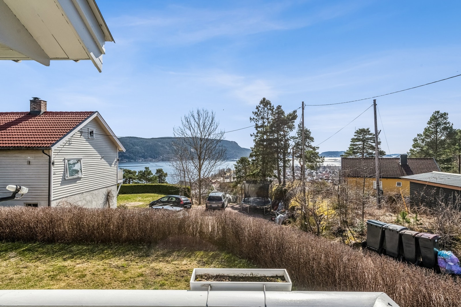 Flott utsikt fra terrassen. Galleribilde