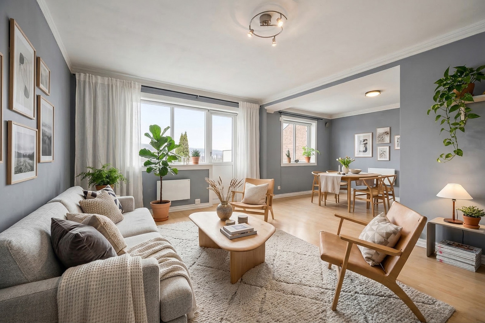 Krogsveen v/Christopher Sand ønsker velkommen til Nordahl Bruns Gate 10 B!
Foto: Stine Jørgensen Prøitz - Digitalt stylet Galleribilde