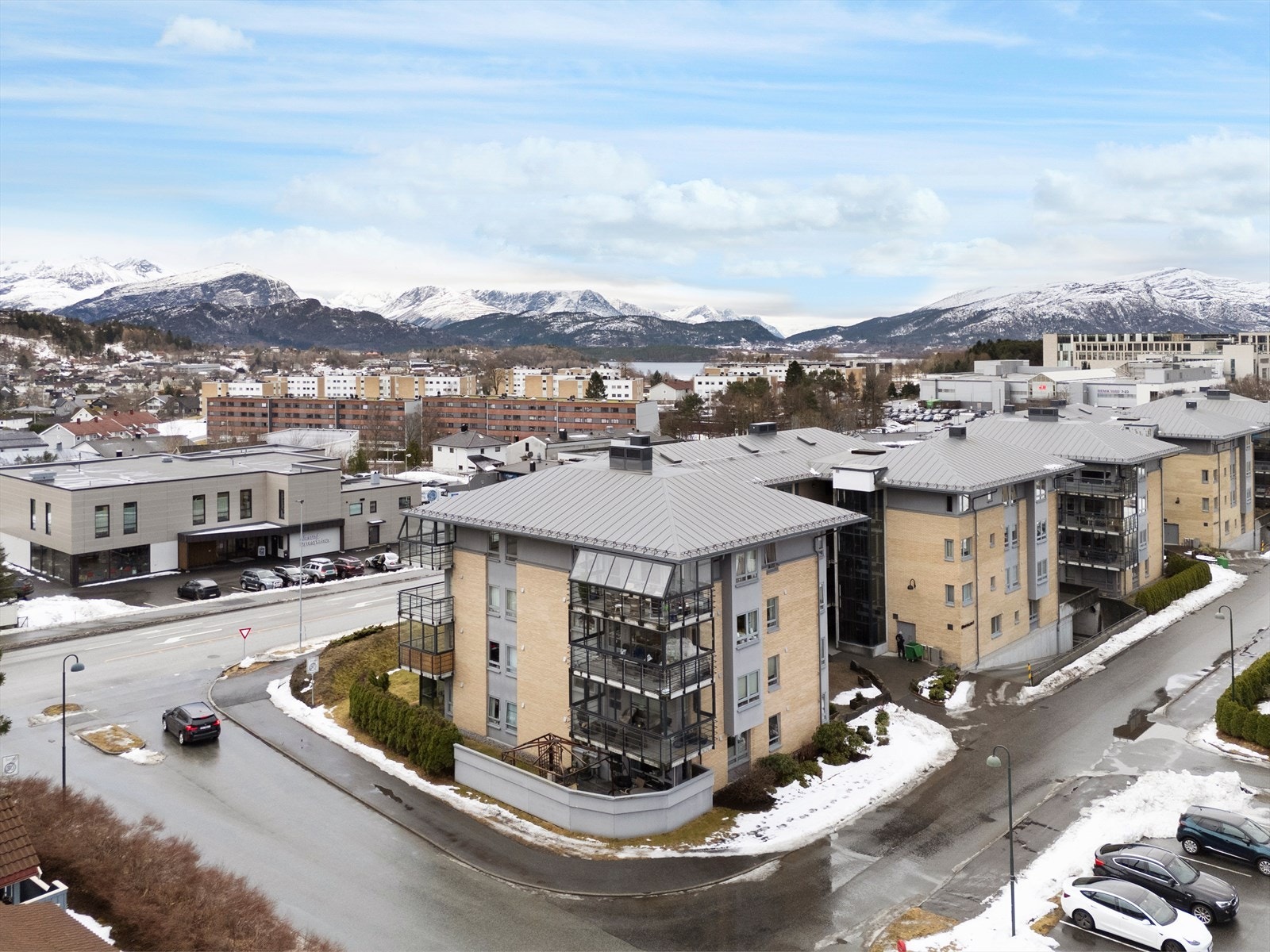 Sameiet fremstår som godt etablert med stabil økonomi og lave fellesutgifter. Galleribilde