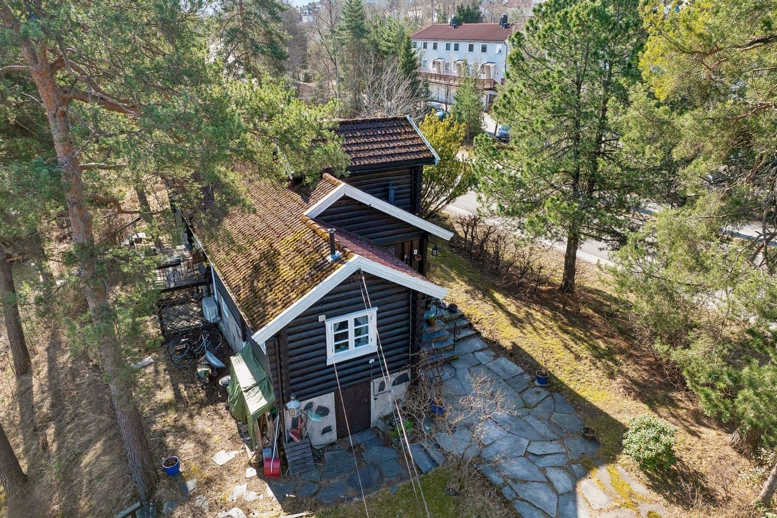Sjarmerende og flott eiendom som må oppleves. Galleribilde