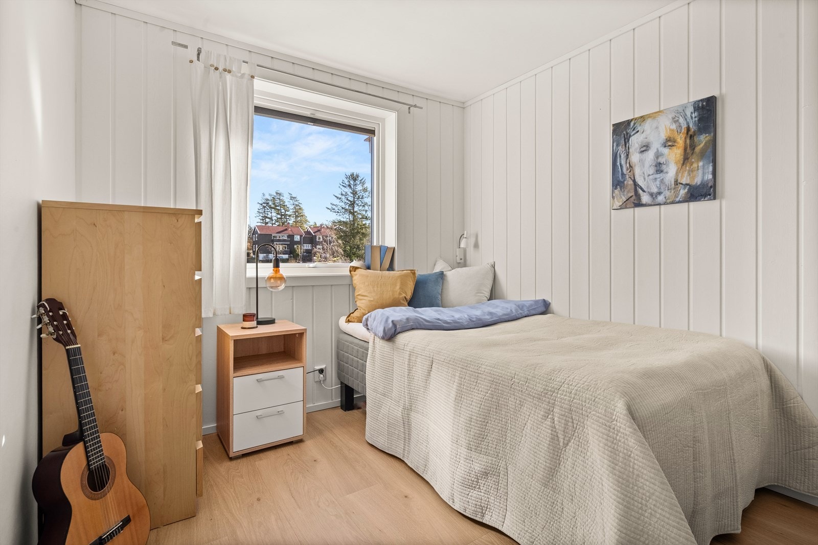 Soverom ll er også av god størrelse. Galleribilde