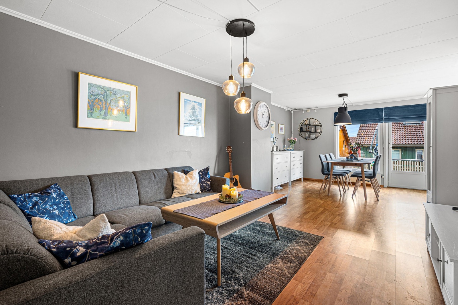En flott og romslig 4-roms selveierleilighet beliggende i et stille og familievennlig boligfelt sentralt på Tiller. Galleribilde