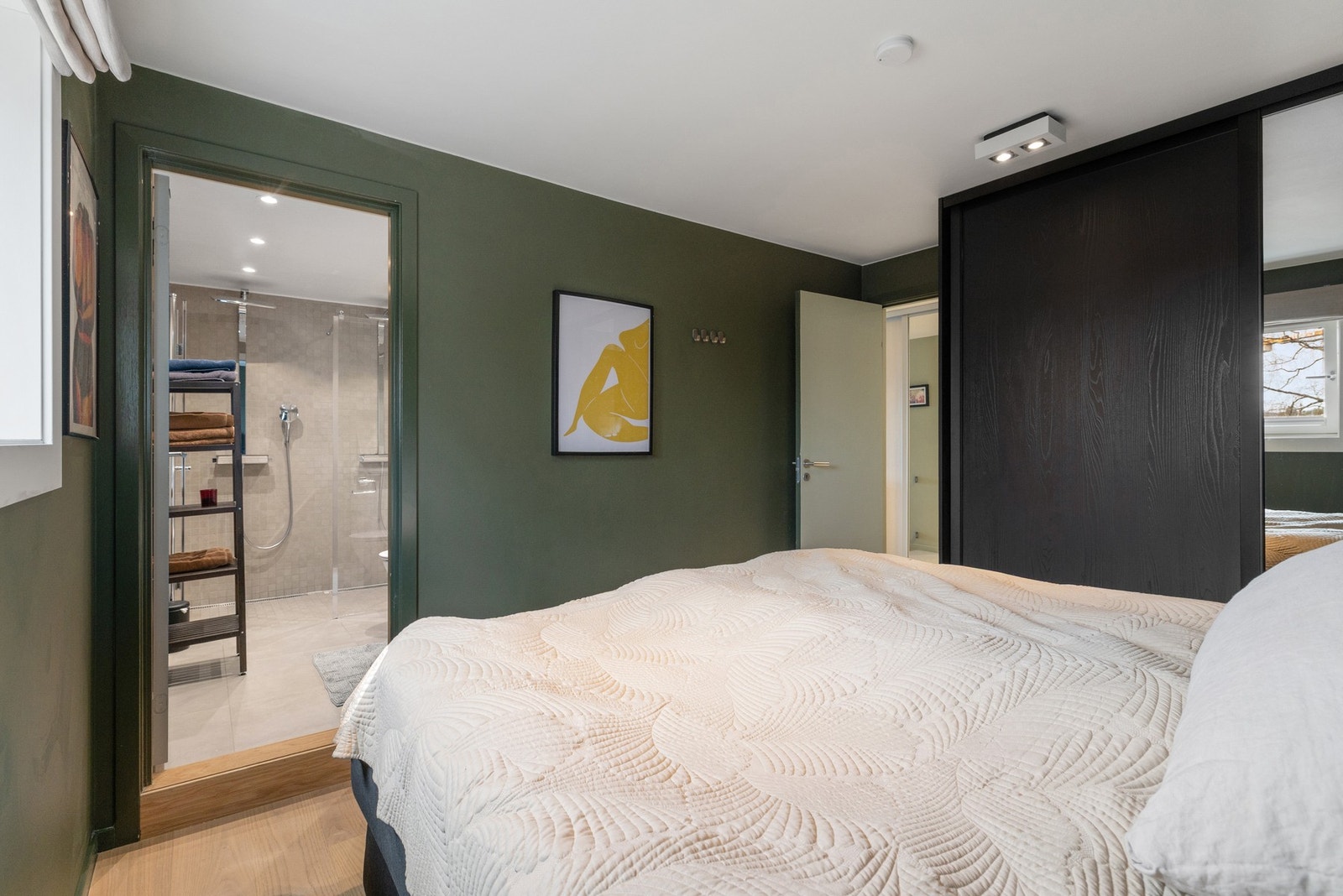 Luksus med eget en-suite baderom. Galleribilde