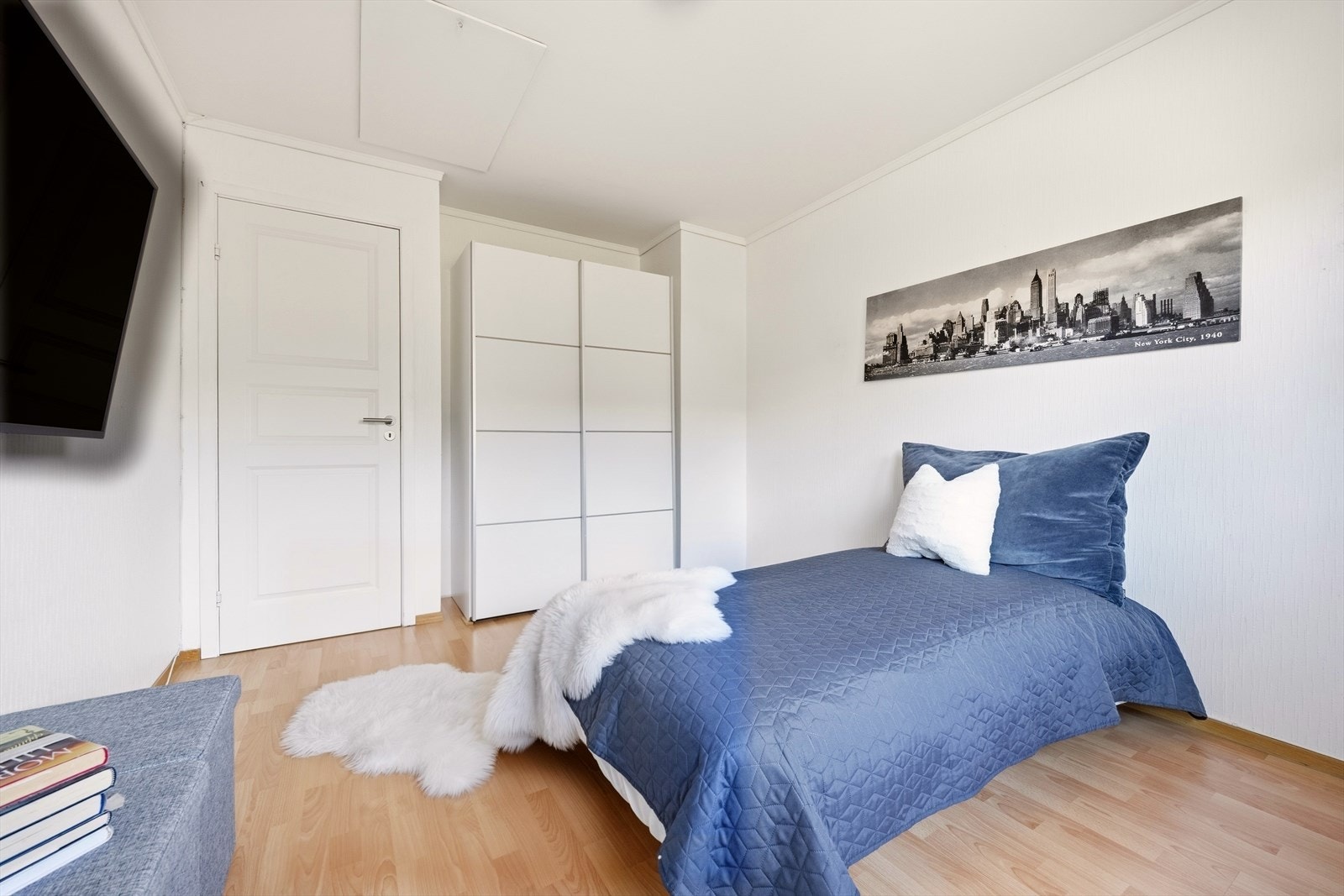 Alle soverommene er plassert i 2. etasje sammen med badet. Galleribilde