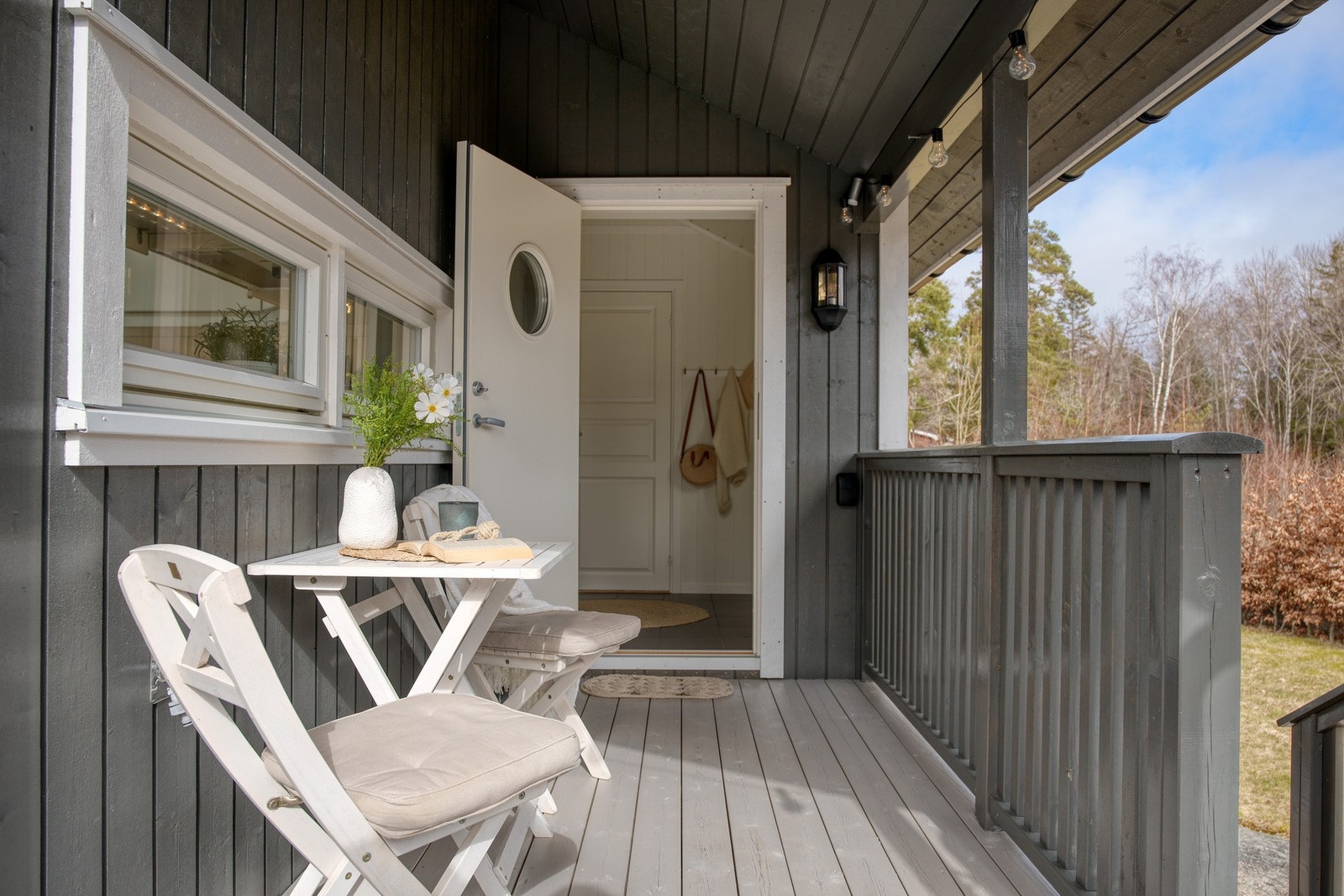 Overbygget frokostveranda Galleribilde