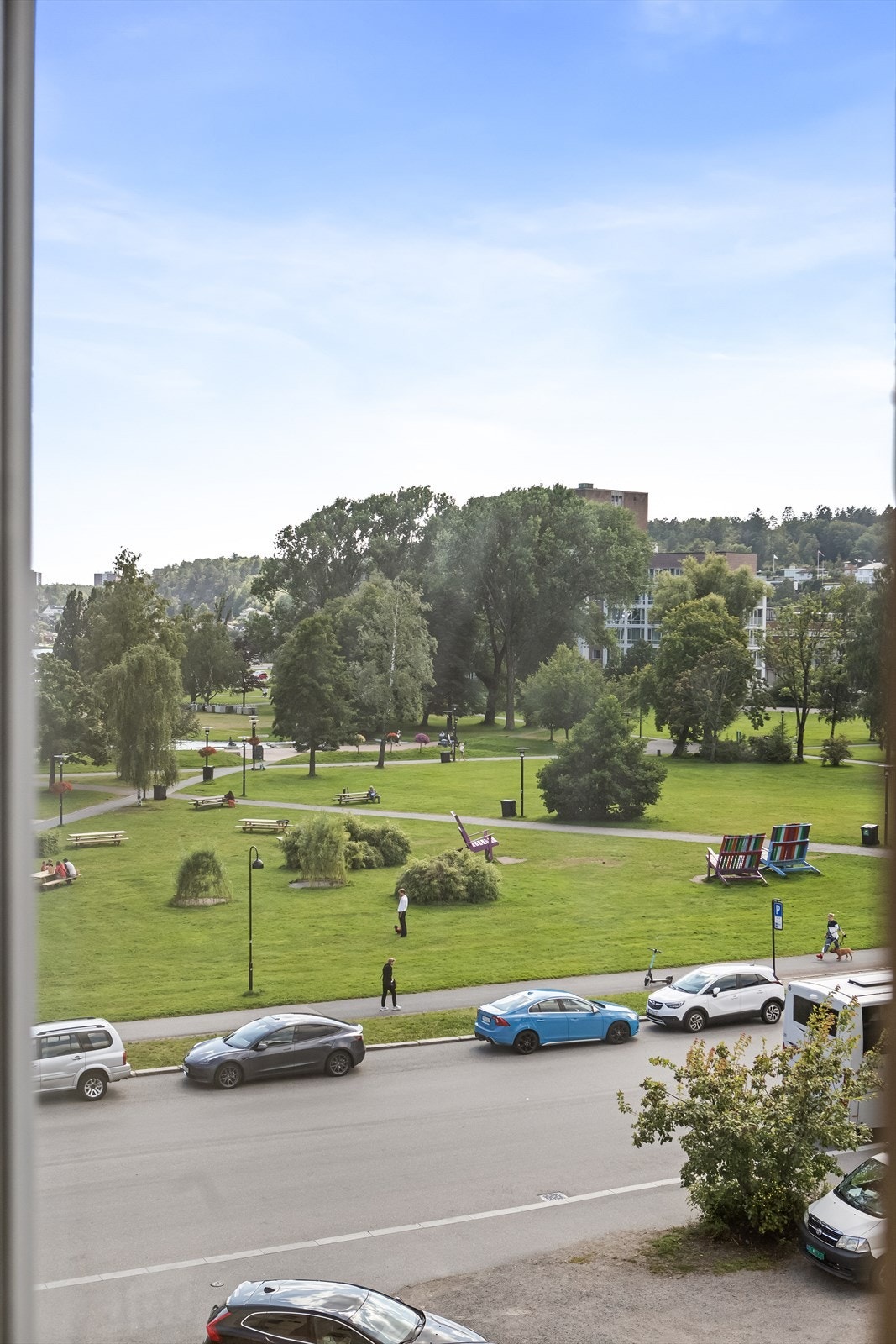 Utsikt ut mot badeparken og park hotell Galleribilde