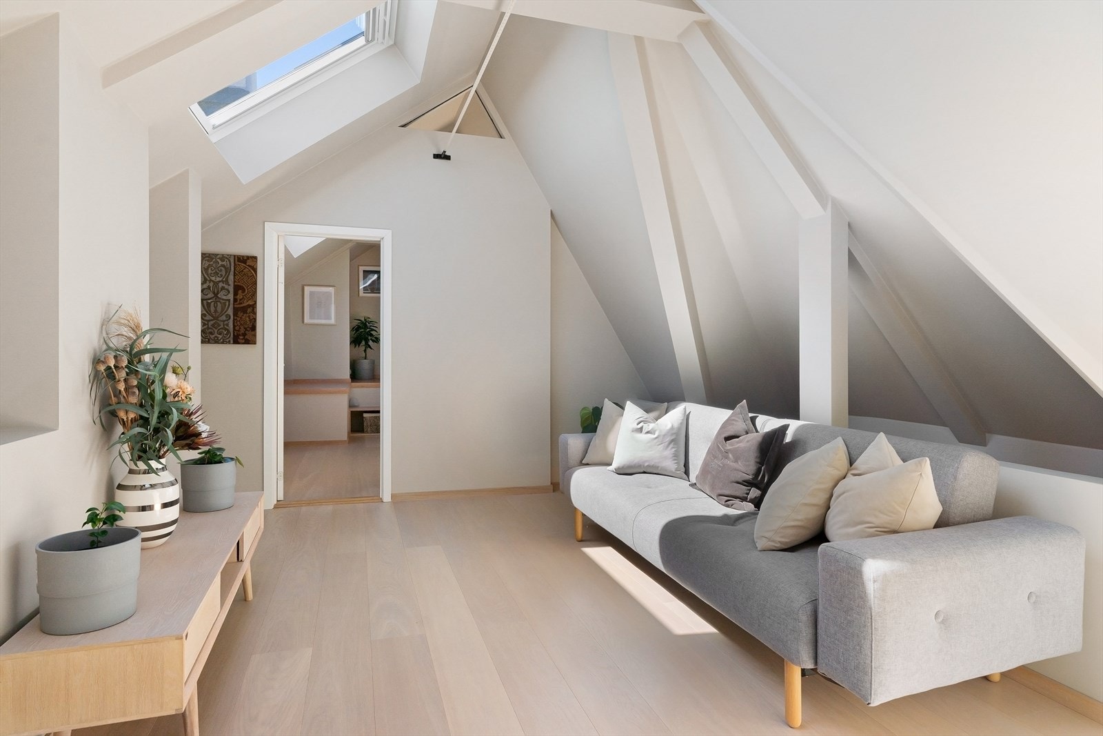 Loftsetasje Galleribilde