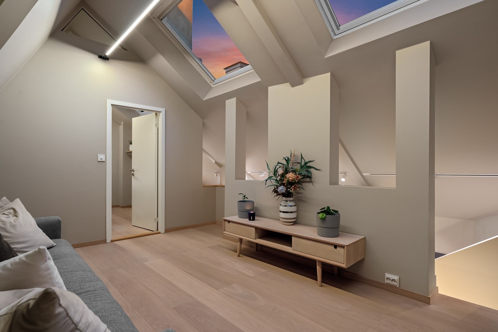 Trappen tar deg opp til boligens andre etasje. Galleribilde