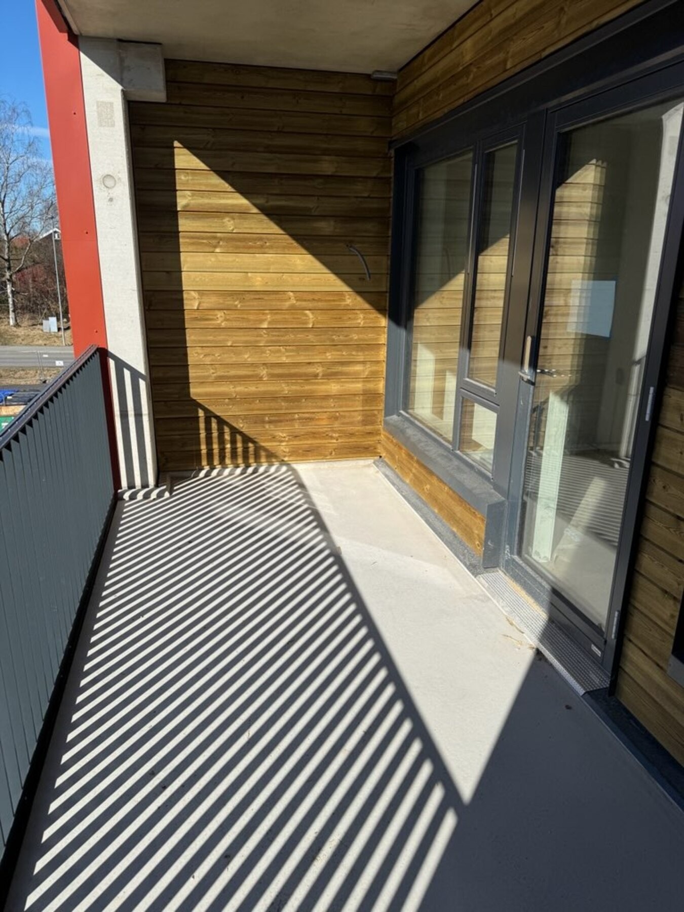 God plass til sittegrupper og grill. Galleribilde