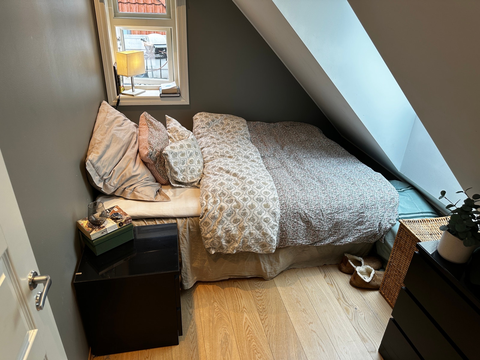 Soverom nr 2 Galleribilde