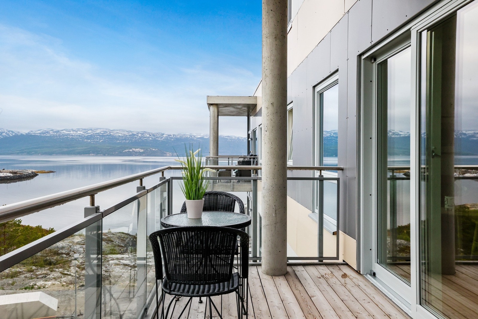 Nydelig utsikt over Altafjorden. Galleribilde