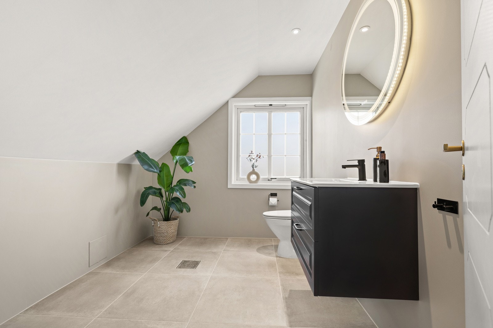 Badet er overflateoppusset i 2026 Galleribilde