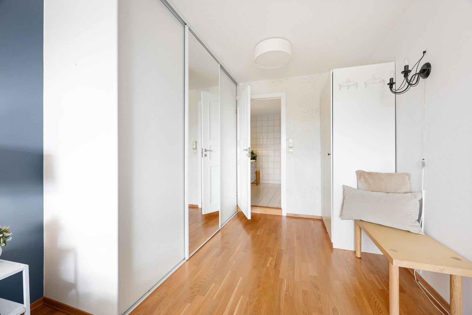 Direkte adkomst til bad/wc/vaskerom. Galleribilde