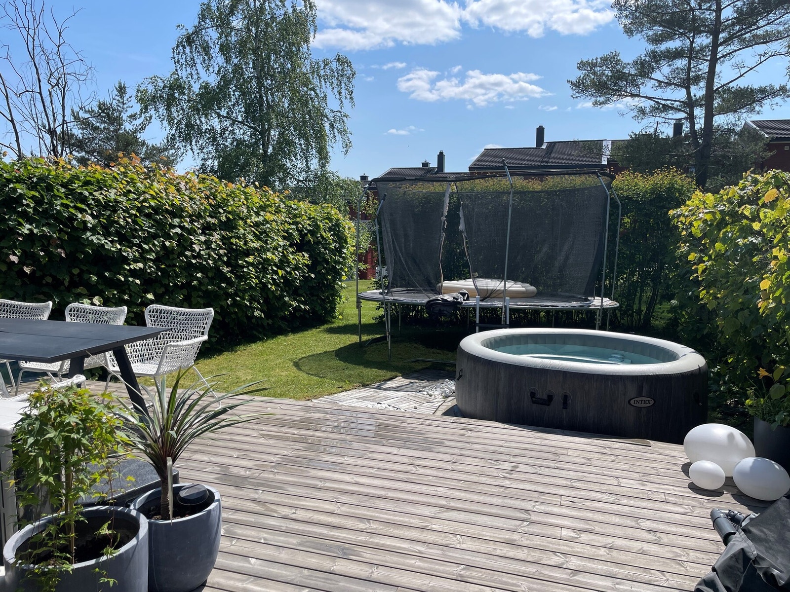 Bildet er tatt av selger på en varm sommerdag! Galleribilde
