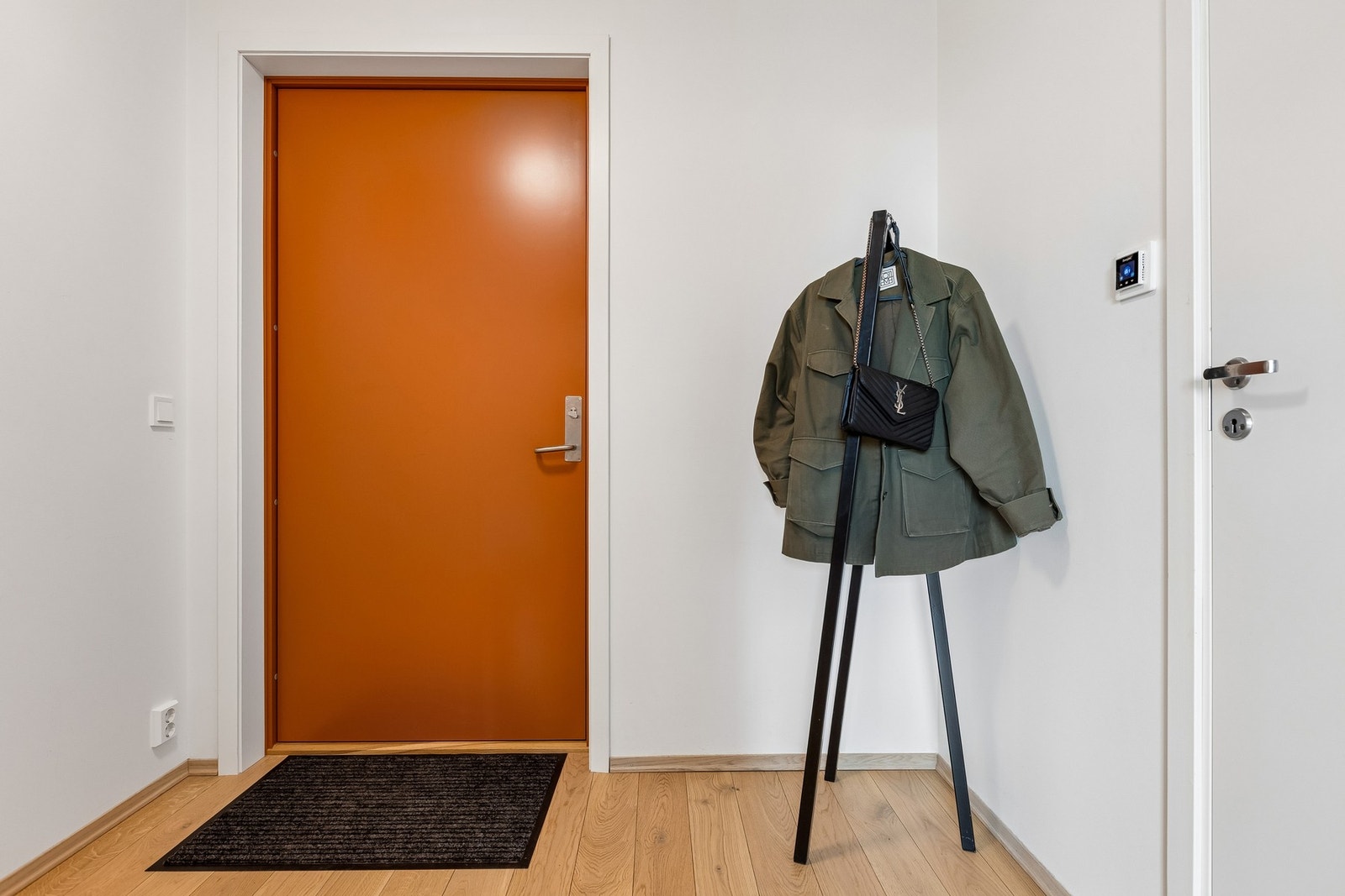 Velkommen til en trivelig visning! Har du spørsmål til boligen, ta kontakt med megler på 941 60 434. Galleribilde