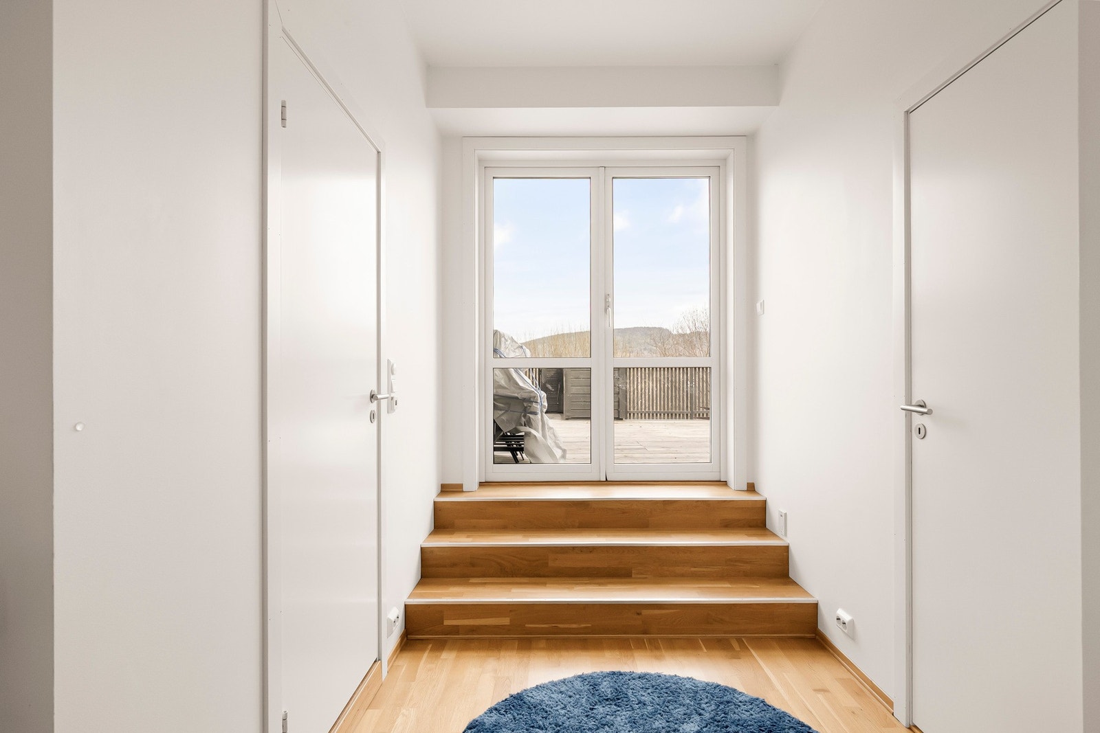 Det er god plass til ekstra oppbevaringsløsninger her Galleribilde