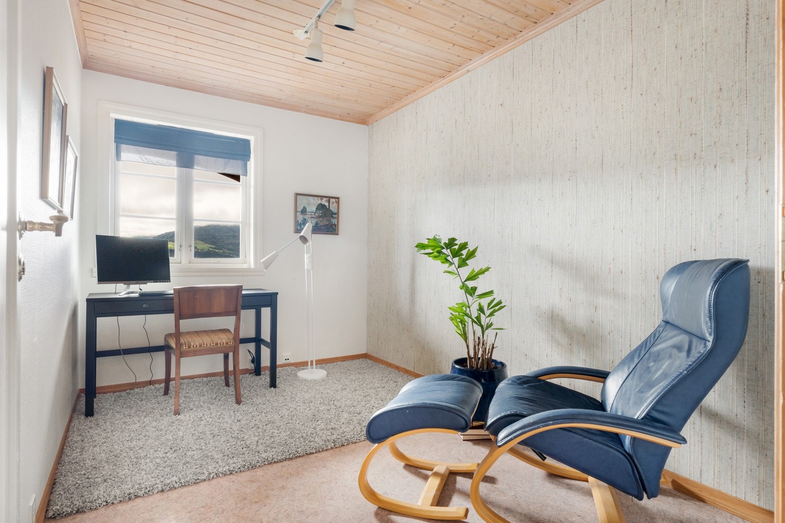 - Soverom/kontor på 8,3 m² - fleksibelt rom som kan tilpasses etter behov - Galleribilde