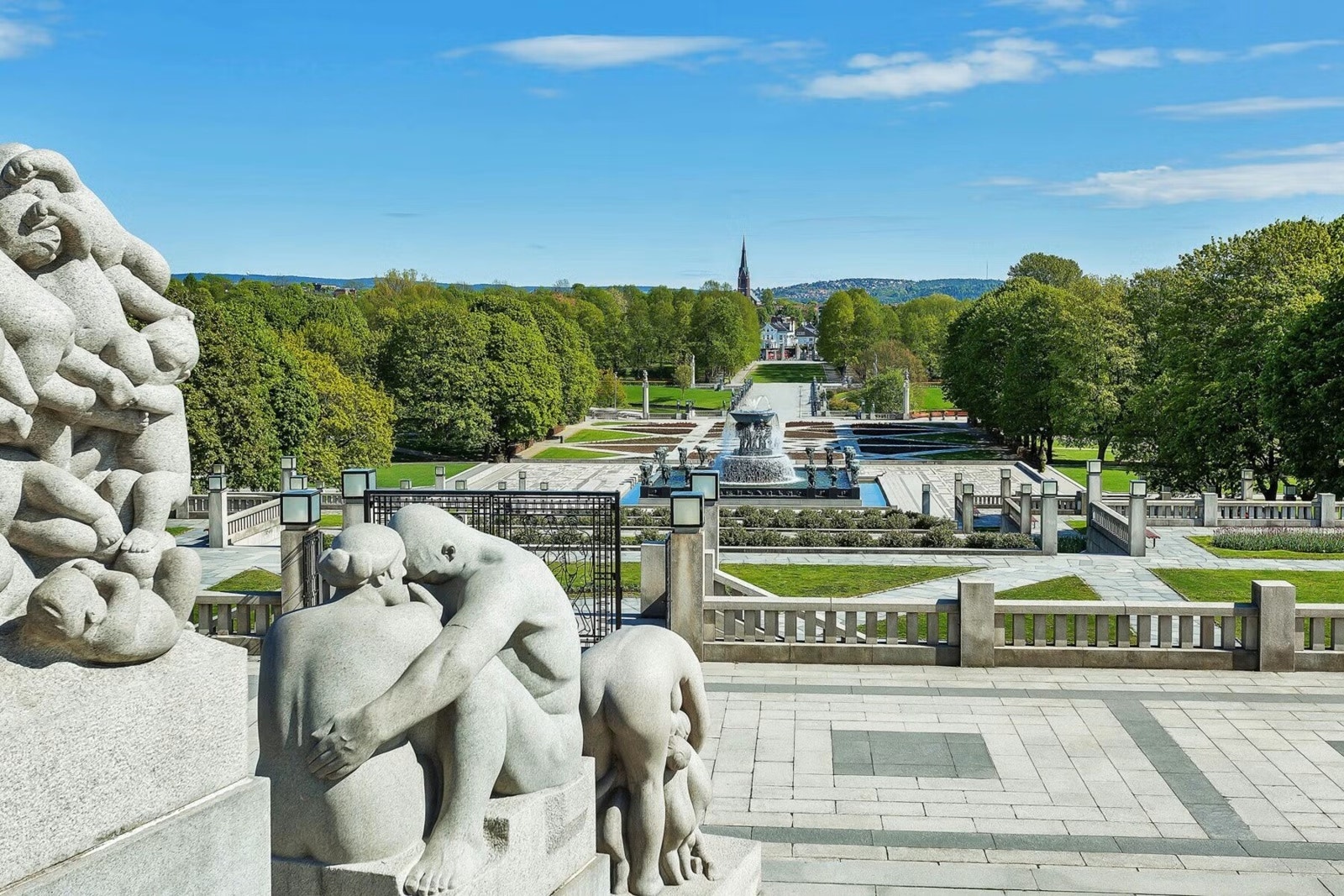 Kort vei til flotte Frognerparken med store grøntområder. Galleribilde