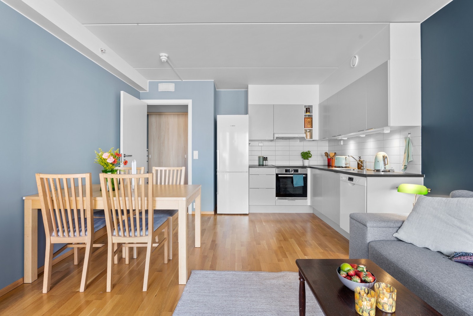 Kjøkkeninnredningen har et tidløst design fra Norema. Galleribilde