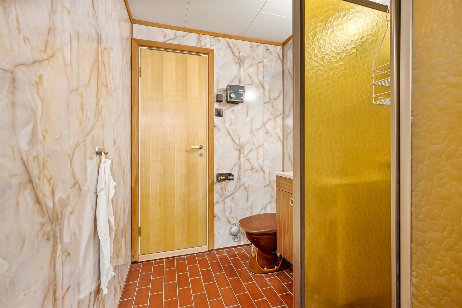 Adkomst til badstue fra badet. Galleribilde