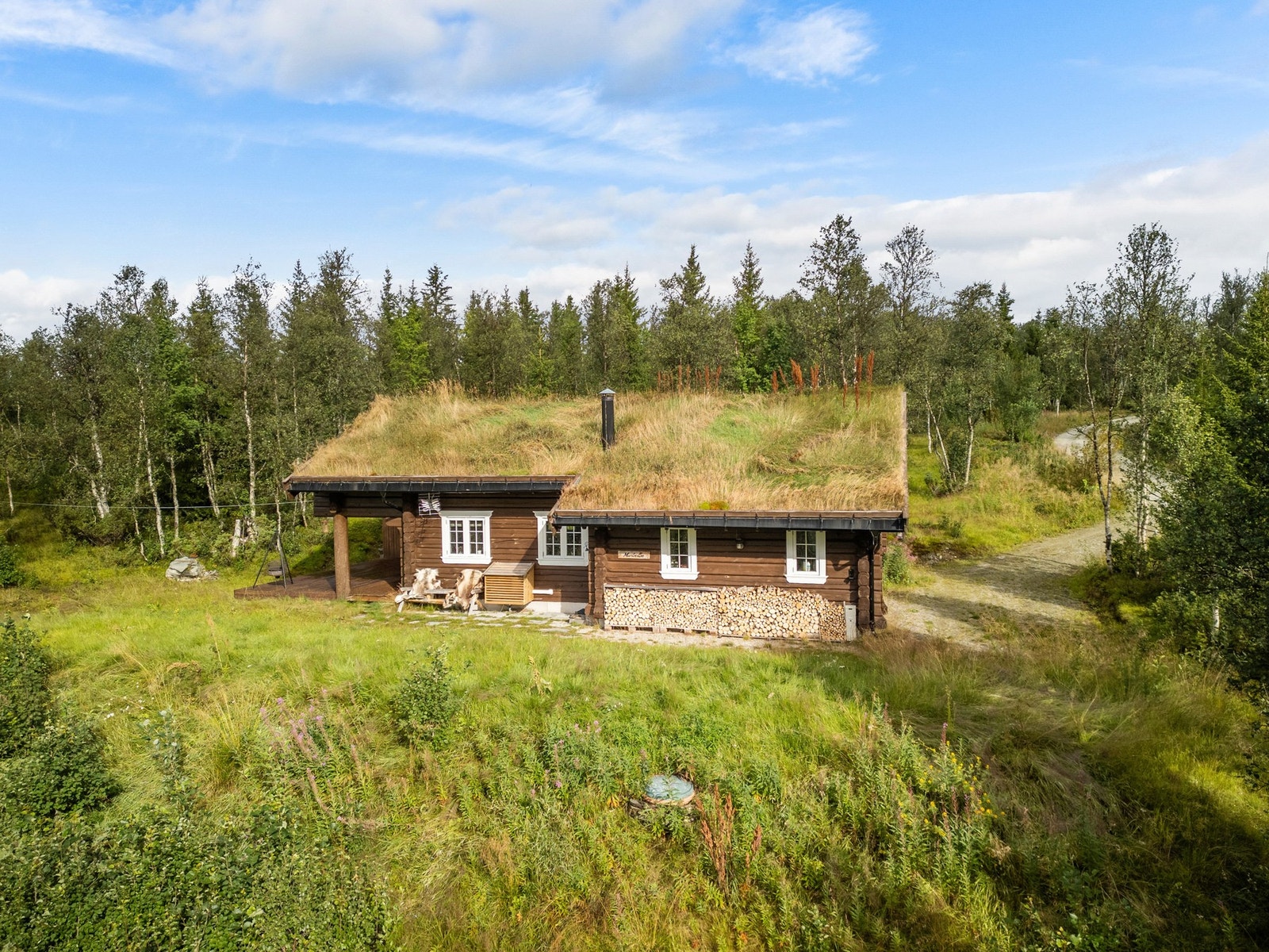 Hytta er på totalt 73m² og holder en gjennomgående god standard. Galleribilde
