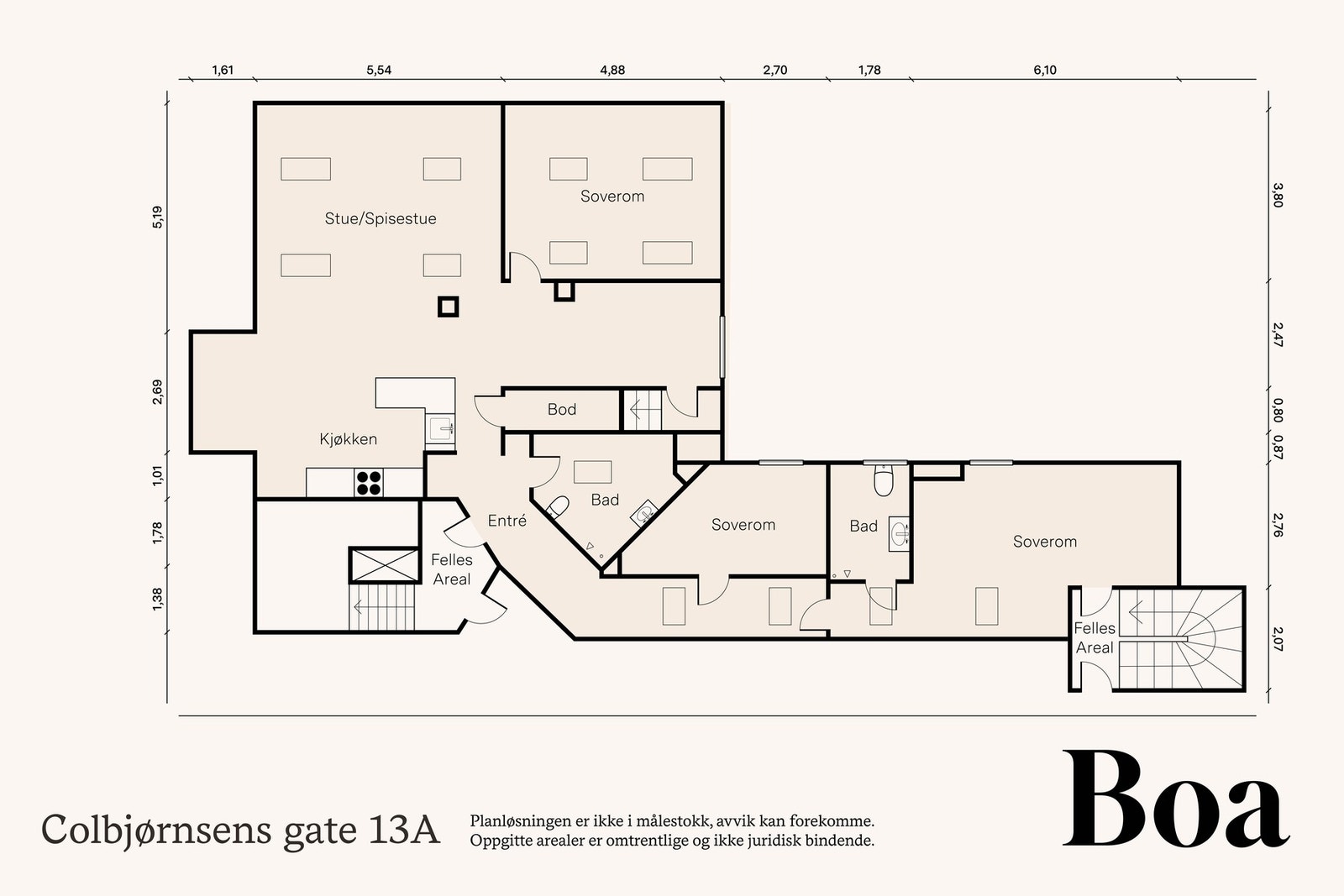 Loft: Entré, gang, tre soverom, to bad, kjøkken/spisestue/stu, TV-stue, kott, baktrapp/trapperom og utgang til takterrasse.
Leiligheten disponerer kjellerbod. Galleribilde