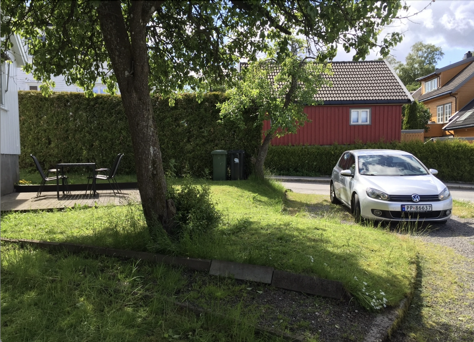 Egen gratis parkering på eiendom Galleribilde